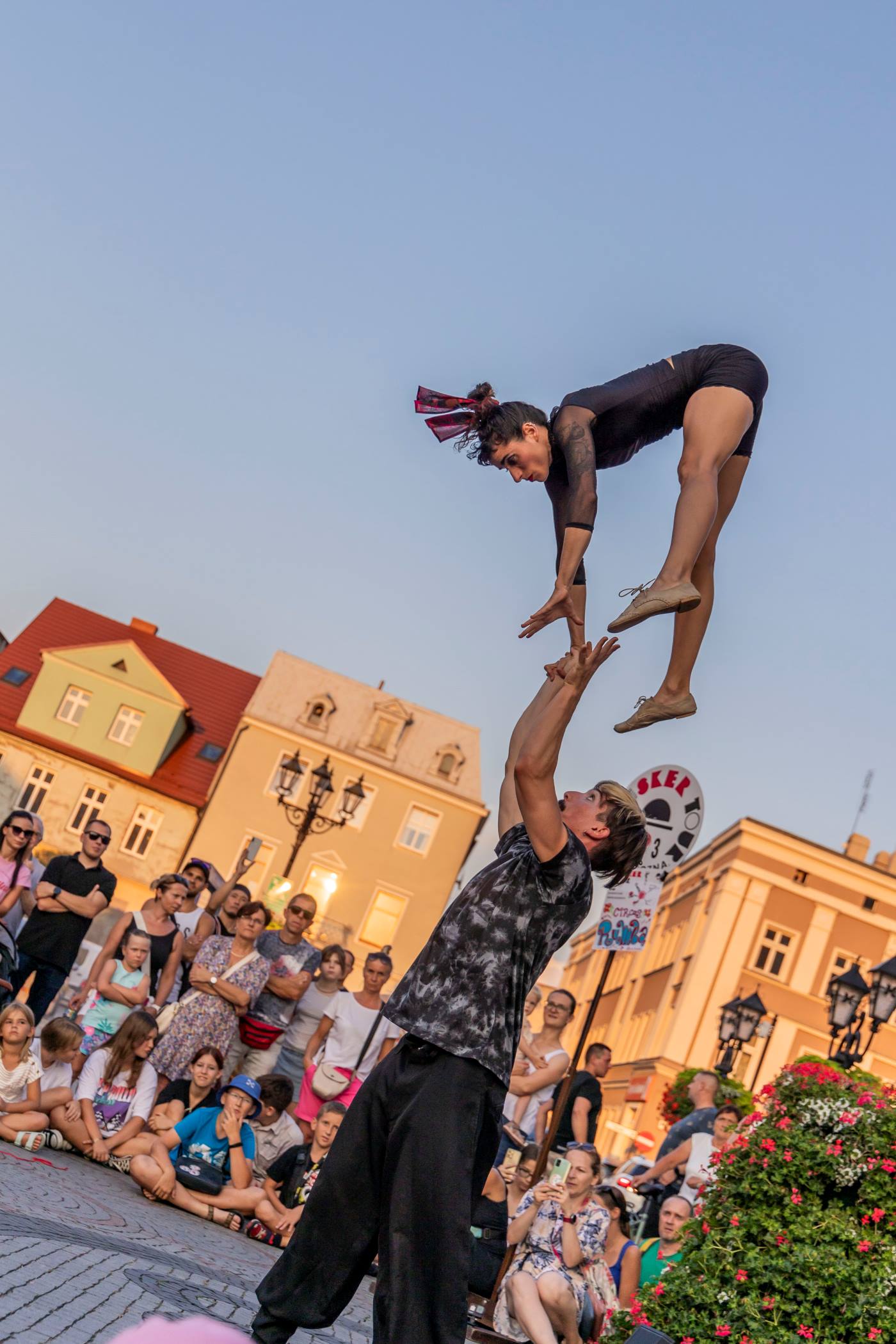 Acrobatic duo Cia Rumba at Busker Tour circus festival in Krotoszyn